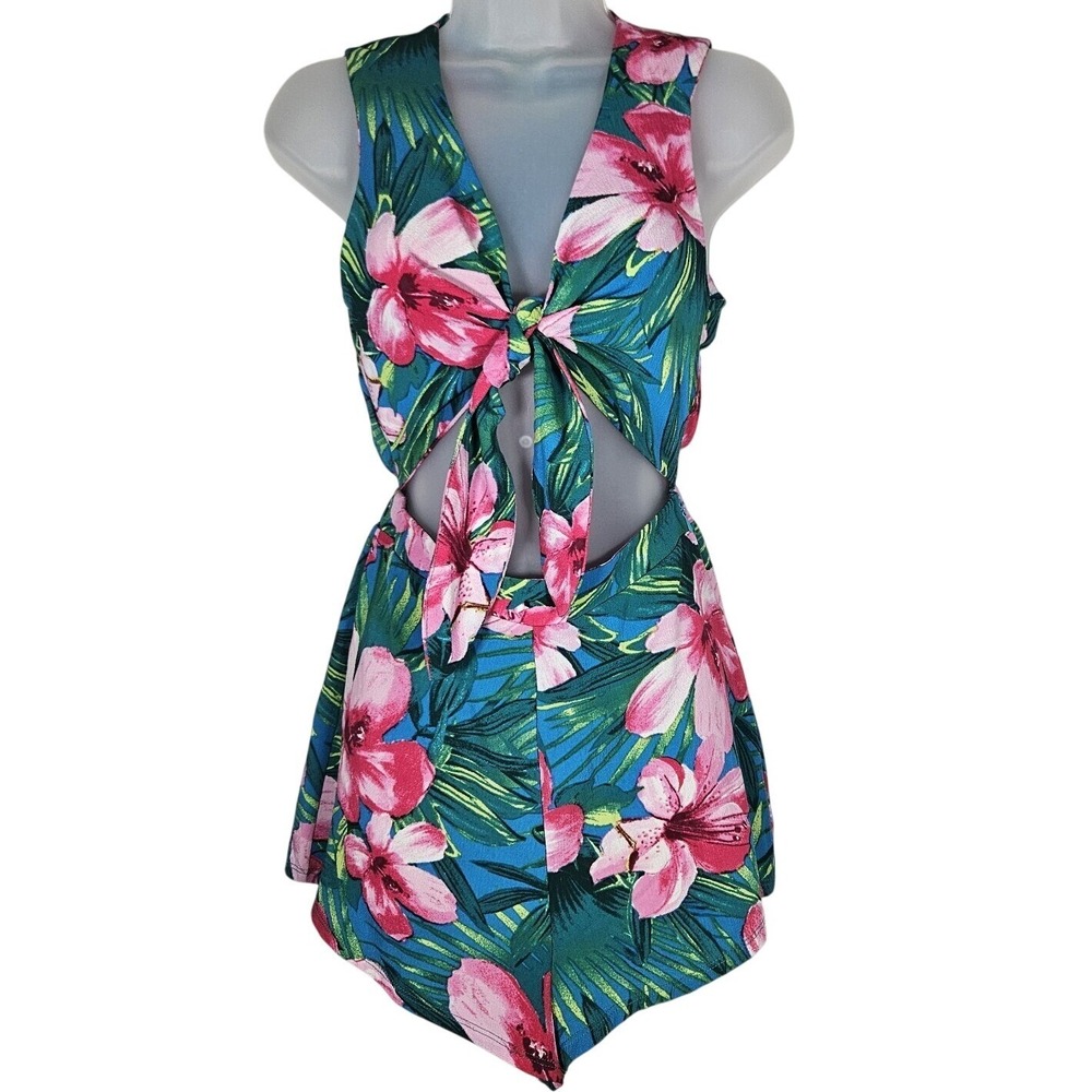 Show me your MuMu Lady Luau Nantucket Romper S Floral Boho Cottage Beachy Resort